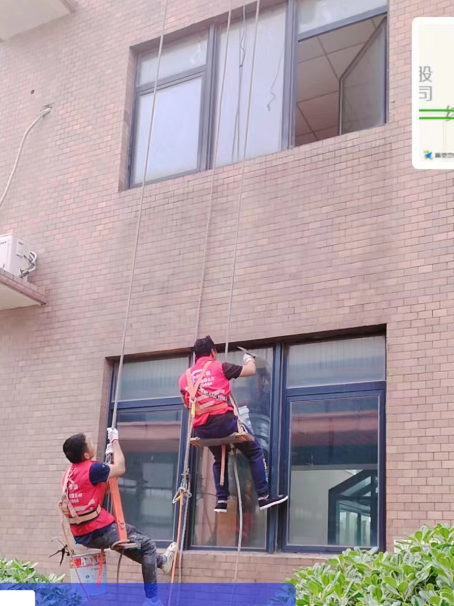 金寨承接各类窗户玻璃维修